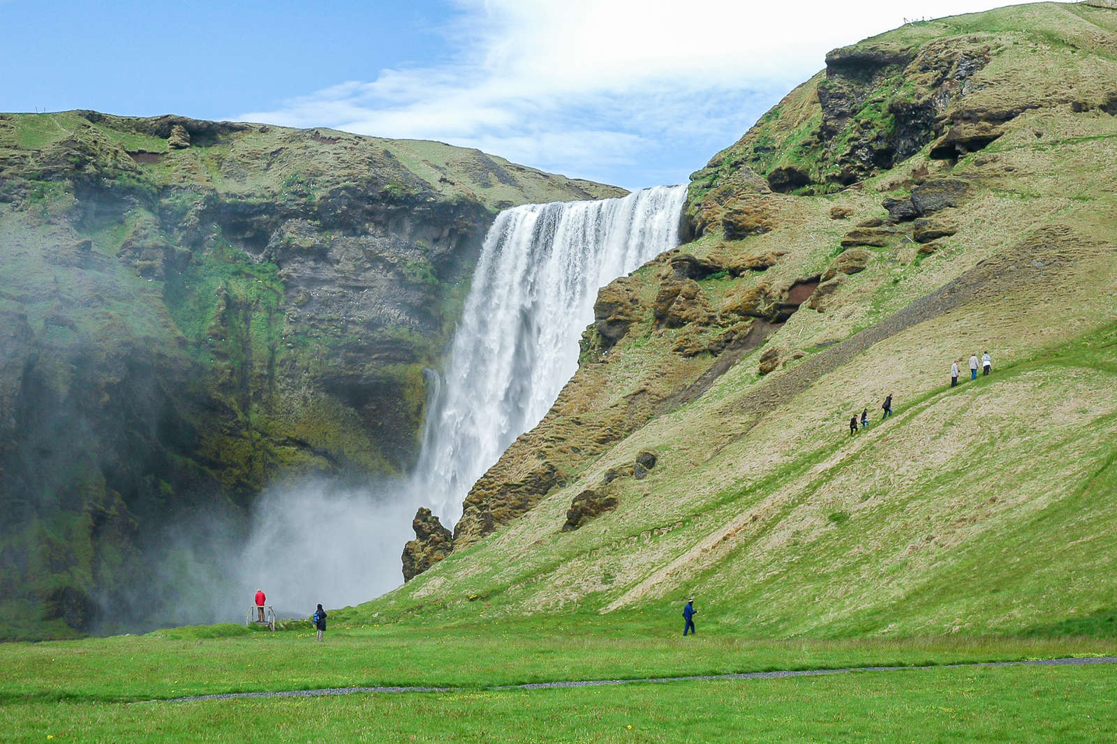 A stunning trail ride to the Golden Circle in Iceland | Equus Journeys